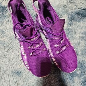 Vibrant Purple Women's Athletic Shoes